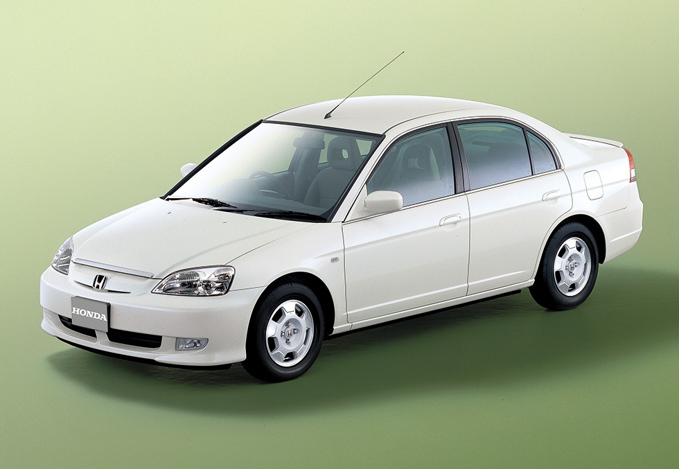 Civic Hybrid (commercially available soon)