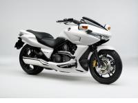 DN-01 (body color: Pearl Sunbeam White)