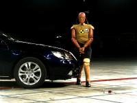 Crash testing of the pop-up hood system using the POLAR II (2)