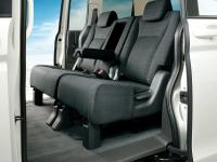 Step WGN G L Package (FWD) 2nd-row Seat Image (interior color: Black)