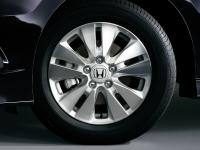 16-inch Aluminum Wheel (exclusive to Spada)