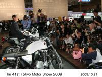 CB1100 (front), VFR1200F (back), Takanobu Ito President and CEO of Honda