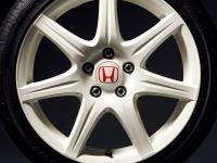 Aluminum Wheel (wheel color: Championship White)