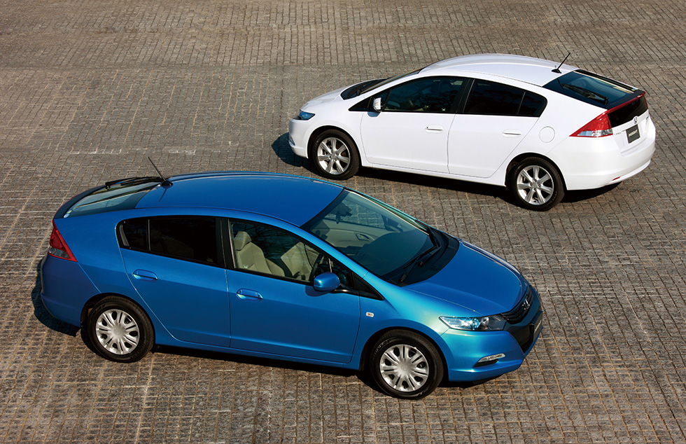 Insight G (foreground), Insight LS (background)