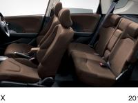 FIT 15 X interior (interior color: Brown)