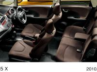 FIT 15 X interior (angled overhead view)