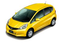 FIT 13 G (body color: Premium Yellow Pearl)