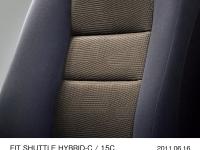 FIT SHUTTLE HYBRID-C / 15C seat color (black / brown)
