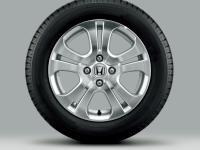 15-inch aluminum wheel