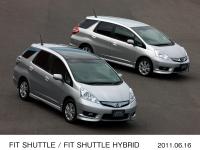 pictured front to back are FIT SHUTTLE HYBRID (body color: Alabaster Silver Metallic), FIT SHUTTLE (body color: Alabaster Silver Metallic)