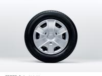 FREED Spike Hybrid exclusive 15-inch aluminum wheel