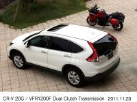 CR-V 20G (body color: White Orchid Pearl) VFR1200F Dual Clutch Transmission 