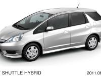 Fit Shuttle Hybrid (body color: Alabaster Silver Metallic) 2011.06