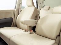 N-ONE G・L Package option-equipped vehicle interior
