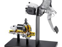 SPORT HYBRID i-MMD / SPORT HYBRID i-MMD Plug-in electric servo brakes, cut model
