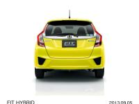 HYBRID・F Package (body color: Attract Yellow Pearl) option-equipped vehicle