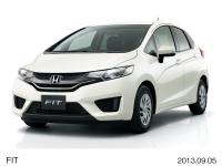 13G・F Package (body color: Premium White Pearl)