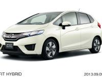 HYBRID・F Package (body color: Premium White Pearl)