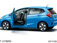 HYBRID・F Package with rotating front passenger seat