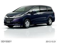 G, 8-seater <FWD> styling (body color: Glamorous Mauve Pearl)