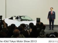 (From left) Honda S660 CONCEPT,Takanobu Ito President and Chief Executive Officer