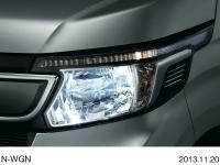 N-WGN discharge head light, multi reflector type <HID>