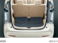 Cargo mat (carpet type)