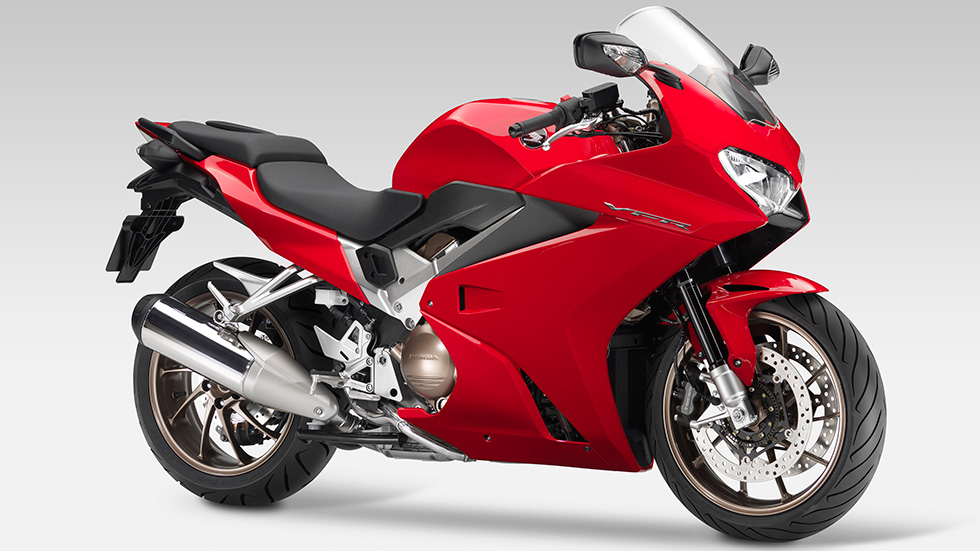 VFR800F