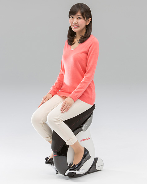 Image of riding UNI-CUB &beta;