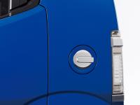 N-BOX SLASH X(FF) 2-tone Color Style (Brilliant Sporty Blue Metallic & White)