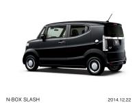 N-BOX SLASH X(FF) (body color: Smart Black)