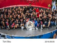 Toni Bou and his team staffs