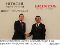 (left)Hideaki Seki, Hitachi Automotive Systems, Ltd., President & CEO / (right)Takahiro Hachigo, Honda Motor Co., Ltd., CEO