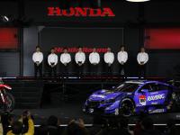 Honda riders and Masashi Yamamoto