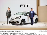 Honda CEO Takahiro Hachigo(L), All New FIT Large Project Leader Takeki Tanaka(R)
