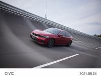 EX Front 7:3 Driving Image (Premium Crystal Red Metallic)