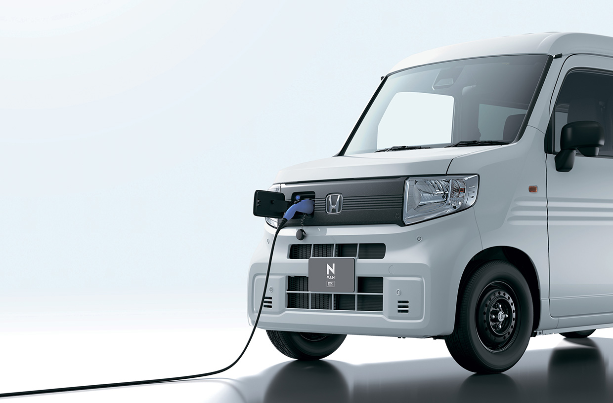 Honda’s new commercial-use mini-EV, Honda N-VAN e: