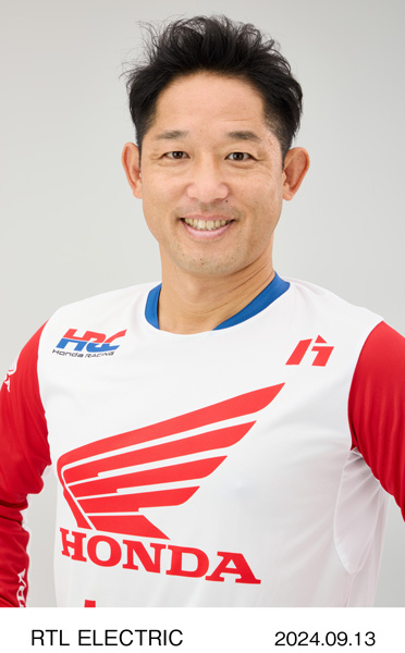 TAKAHISA FUJINAMI