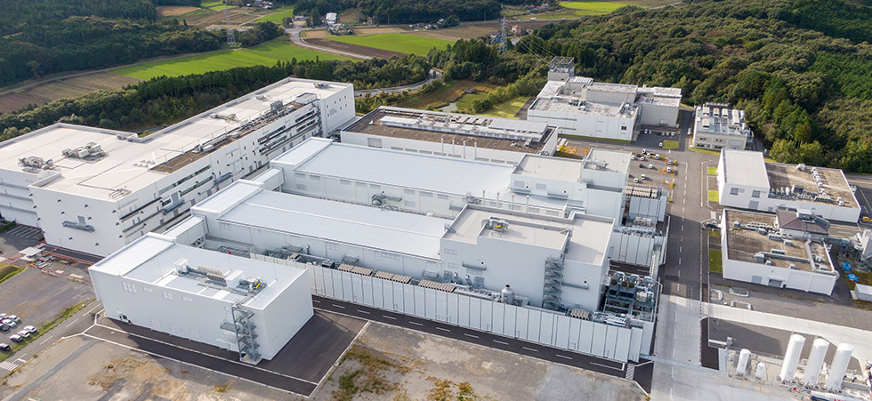 Overhead view of Honda demonstration production line for all-solid-state batteries