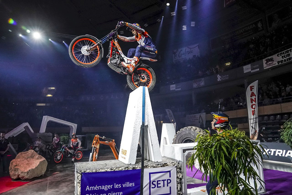Toni Bou and Montesa COTA 4RT