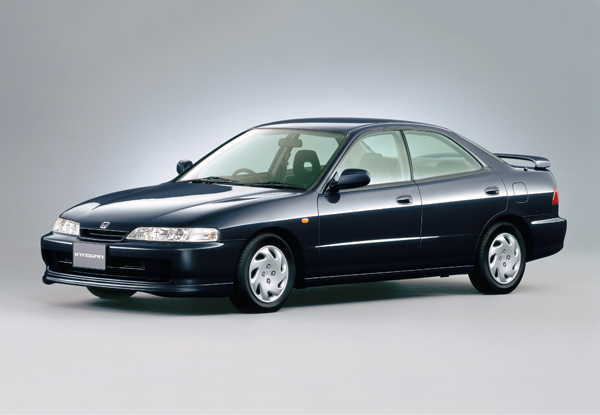 Integra 4-door Style-S