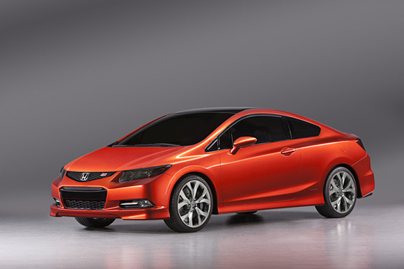 The Honda Civic Si Concept made its world debut at the 2011 North American International Auto Show (NAIAS) in Detroit on January 10, 2011. The exterior styling showcases the model's clean-yet-powerful lines with a steeply raked windshield, wide stance and pronounced character lines along the profile.