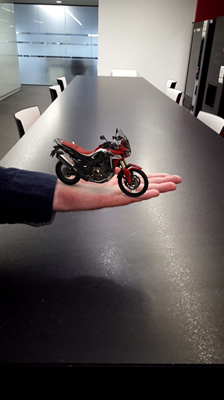 CRF1000L Africa Twin Augmented reality App