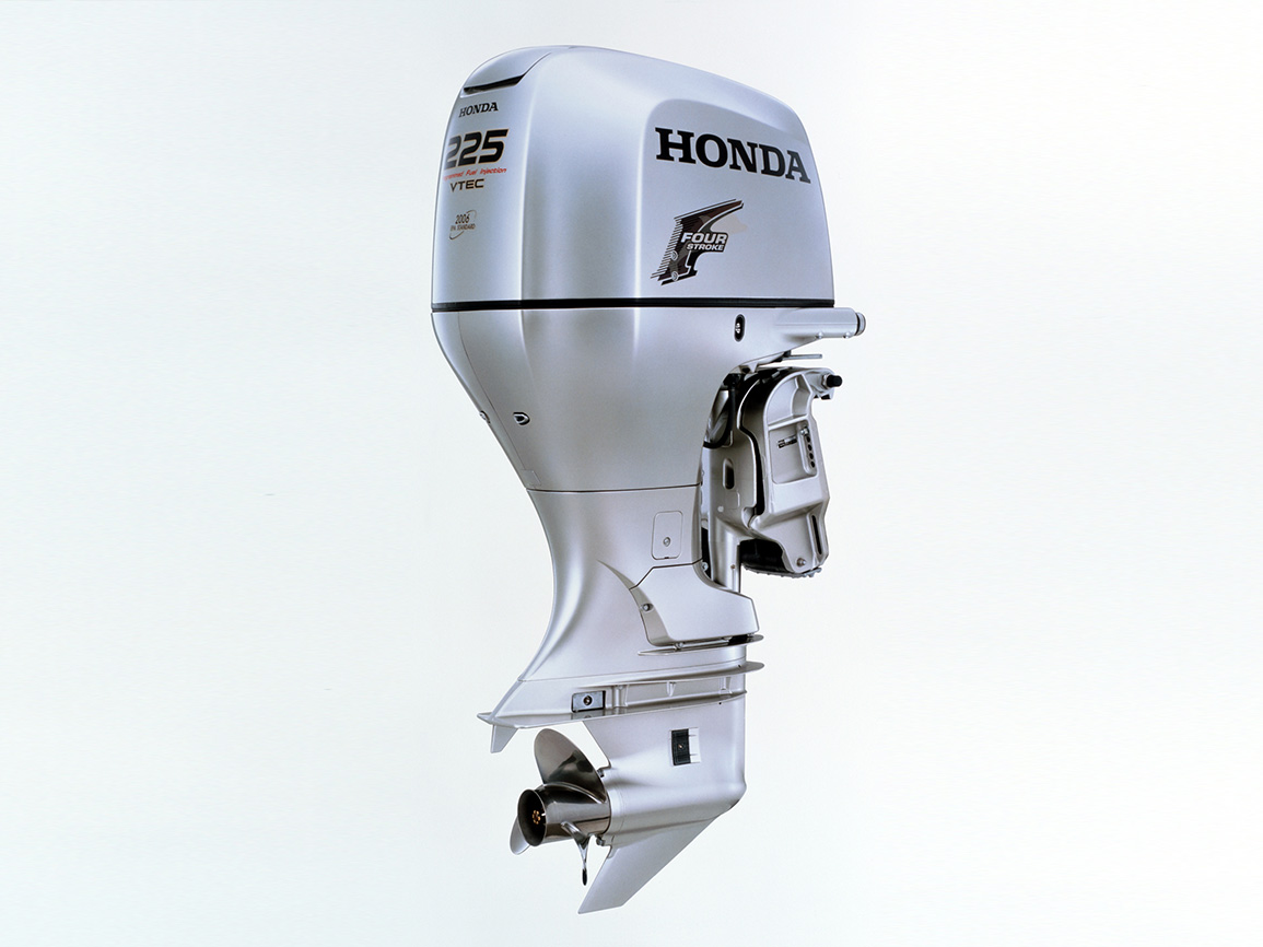 Honda Outboards Certified by the Fishing Boat and System Engineering Association of Japan as the Industry's First-ever Environment Preserving Gasoline Outboard Motors