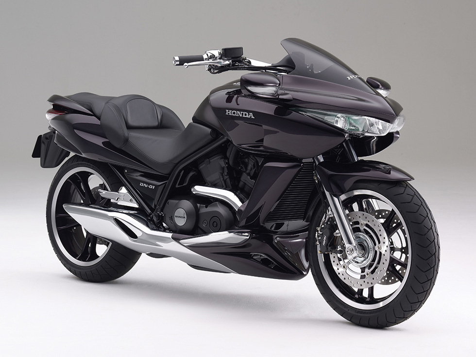 Honda Introduces "DN-01" Concept Motorcycle at Tokyo Motor Show, A Large-size Sports Bike with an Automatic Transmission