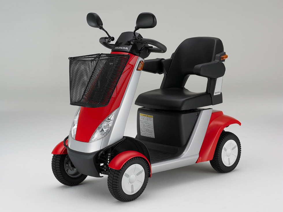 Honda Releases the New Monpal ML200 Electric Wheelchair