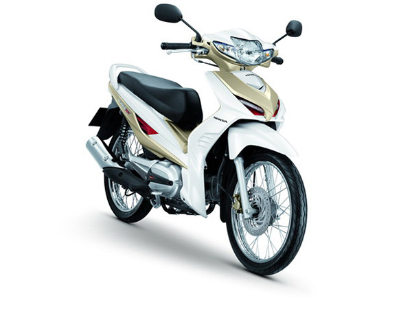 Honda Introduces Wave110i AT Cub-style Scooter Equipped with New CV-Matic Automatic Transmission