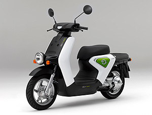 Honda Plans to Begin Sales of Commercial Use Electric Scooter, EV-neo, in December 2010