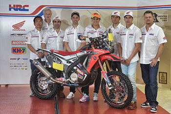 Rider announcement at the Motorland Aragon with the CRF450 RALLY (2014 model)