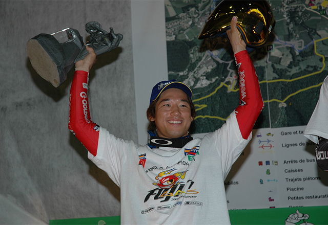 The first Japanese to win the world championship in 2004